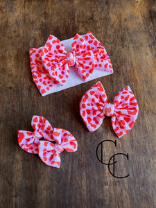 Wild in Love Bow